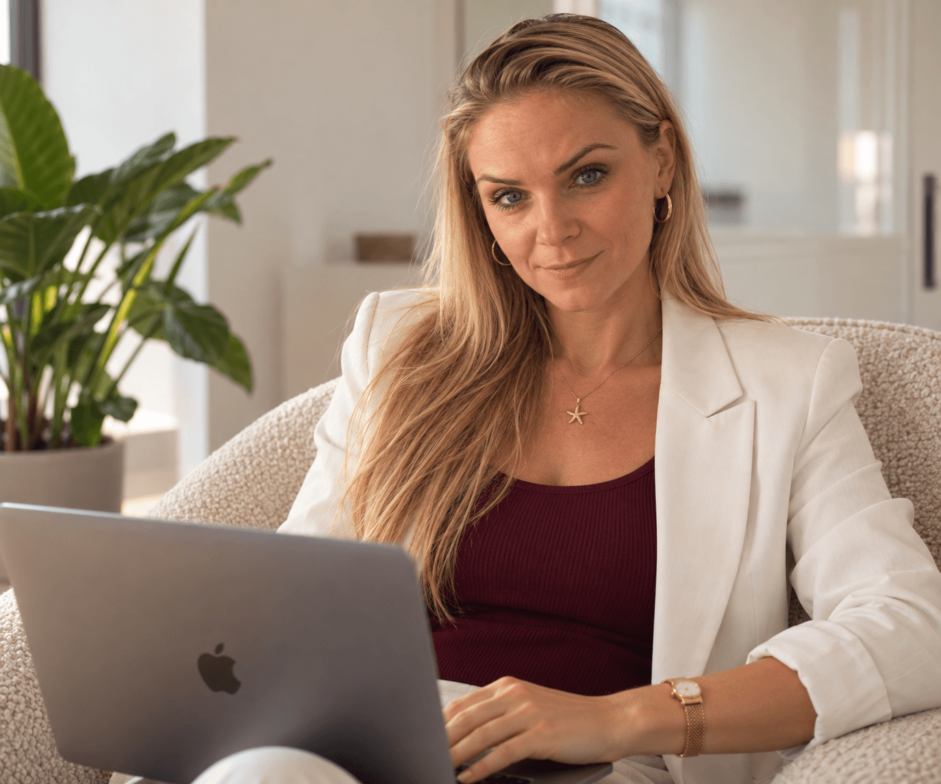 Portrait mit Laptop